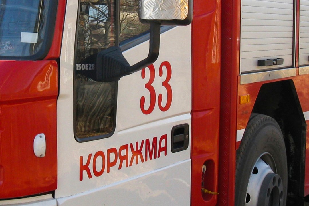 Пожарные подразделения приняли участие в ликвидации последствий ДТП в г.Коряжме
